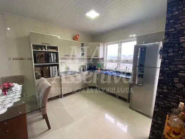 Imagem Ótima casa a venda no bairro Paulista em Campo Bom/RS - 2 vagas de garagem