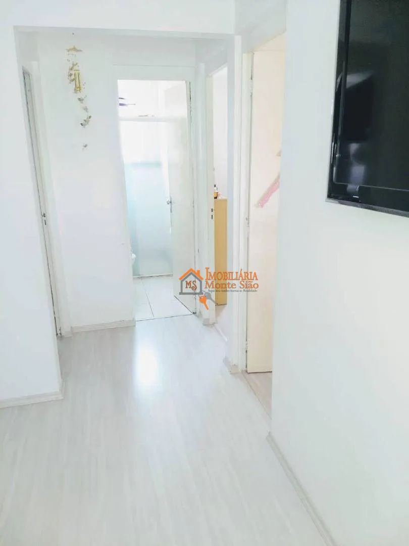 Imagem Apartamento com 2 dormitórios à venda, 47 m² por R$ 159.000,00 - Cidade Tupinambá - Guarulhos/SP