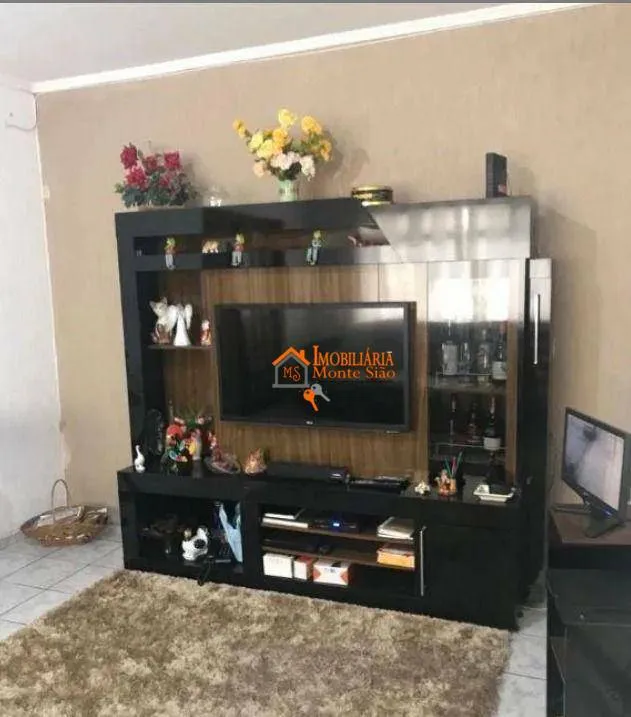 Foto do imóvel Sobrado com 3 dormitórios à venda, 253 m² por R$ 902.000 - Gopoúva - Guarulhos/SP
