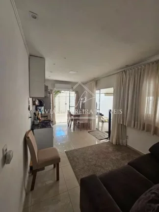 Foto do imóvel Casa à venda em Osasco-SP, bairro Santa Maria: 2 quartos, 1 banheiro, 2 vagas de garagem, 125m² de área. ¡Agende sua visita!