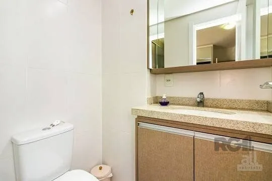 Imagem Apartamento no Menino Deus de 3 dormitórios e 2 vagas