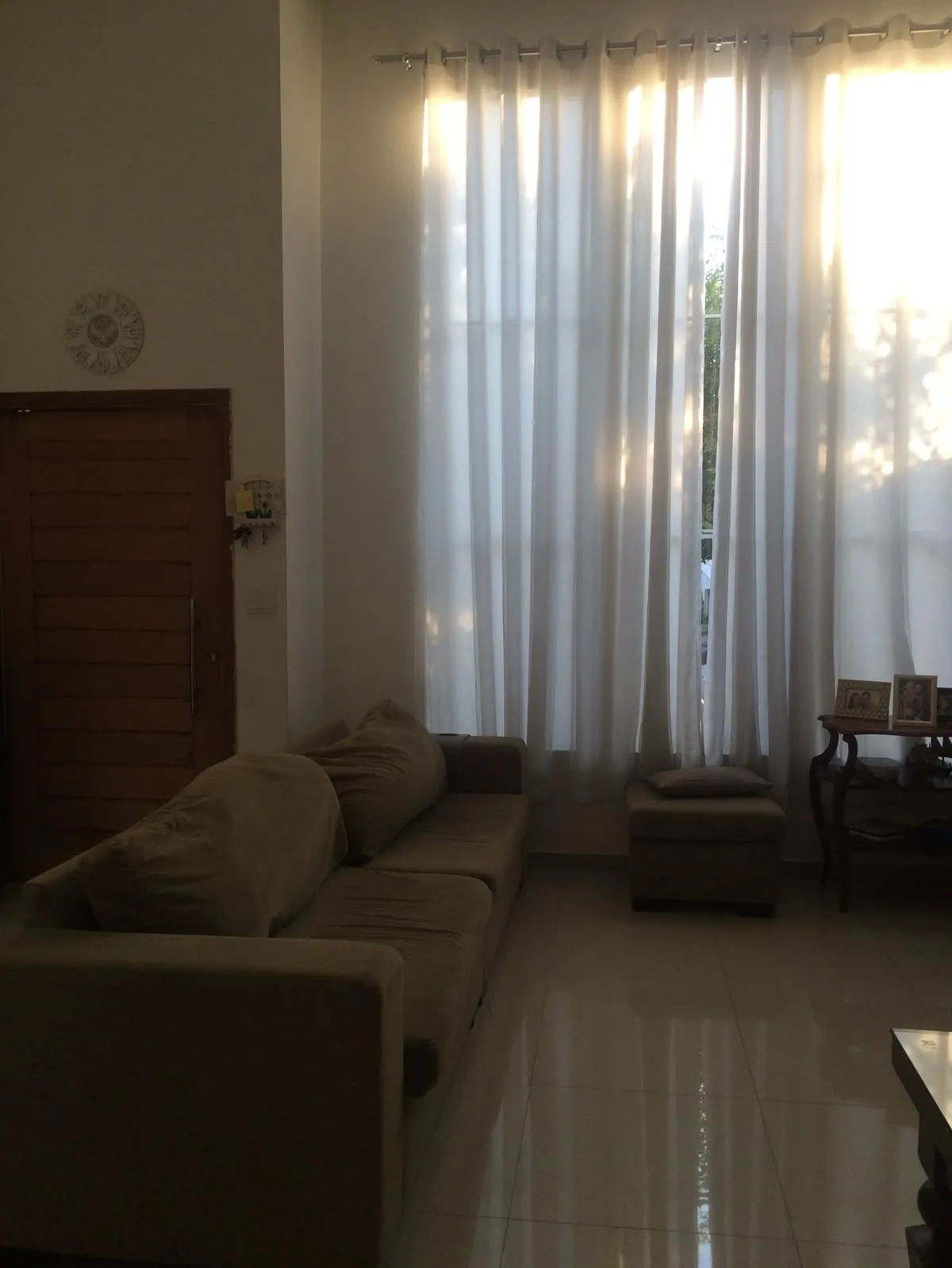 Imagem Casa no Horto Florestal 2 | 176 m² de terreno | 106,60 m² de área construída | 3 dormitórios, sendo 1 suíte | Sala com pé-direito alto | 3 Vagas