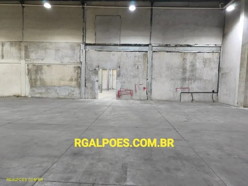 Imagem Galpão para Locação em DUQUE DE CAXIAS, PARQUE PAULISTA, 1 banheiro