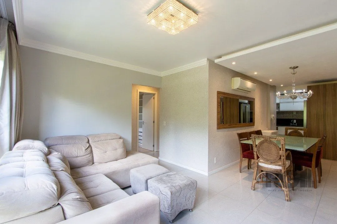Imagem **Apartamento Residencial com 3 Quartos e 3 Banheiros em Camaquã, Porto Alegre, RS**