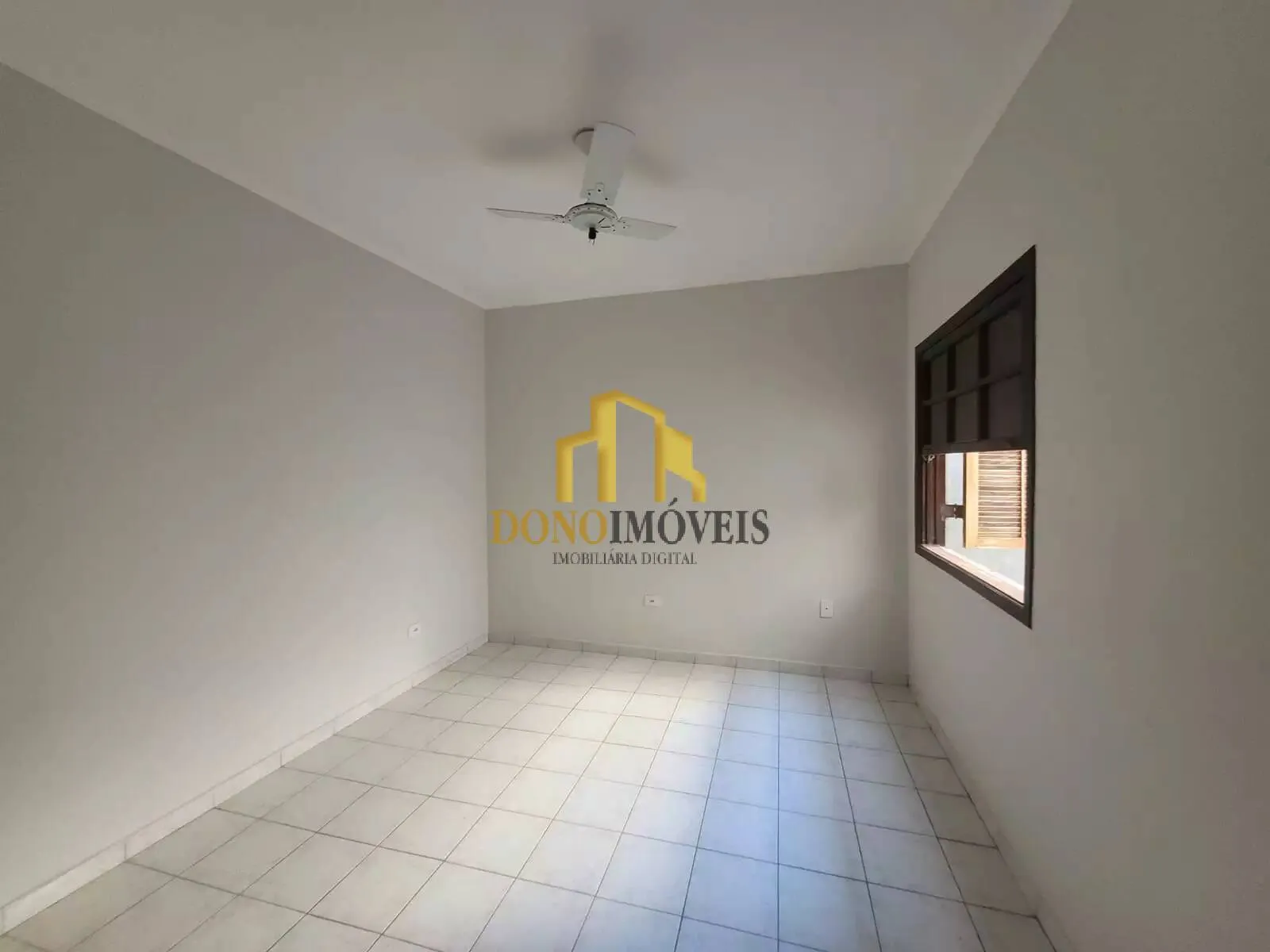 Imagem Sobrado à Venda com 4 dorms, 2 vagas, Bairro Parque Selecta II SBC