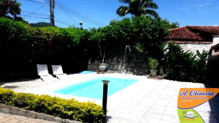 Imagem LINDA CASA COM PISCINA