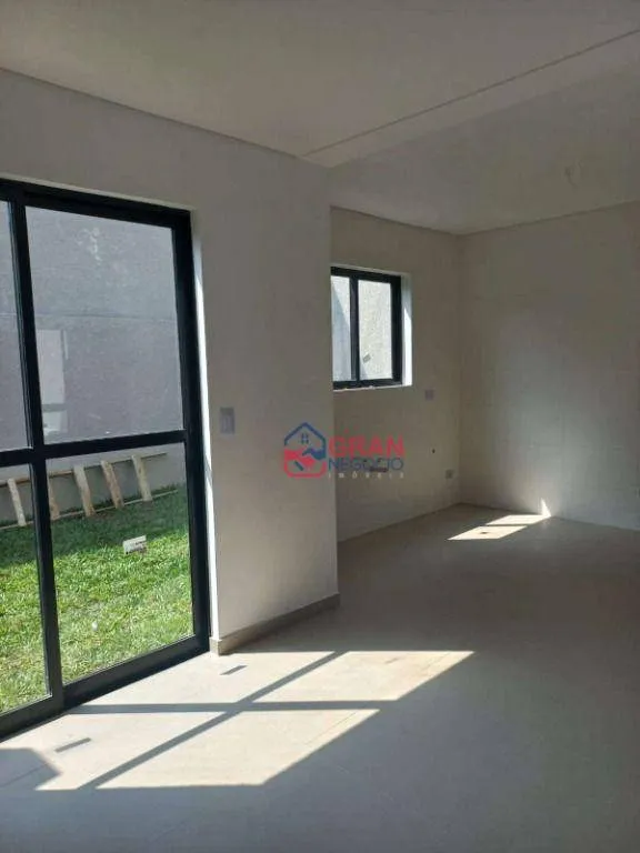 Imagem Casa com 3 Quartos à venda - Próximo ao Shopping Palladium