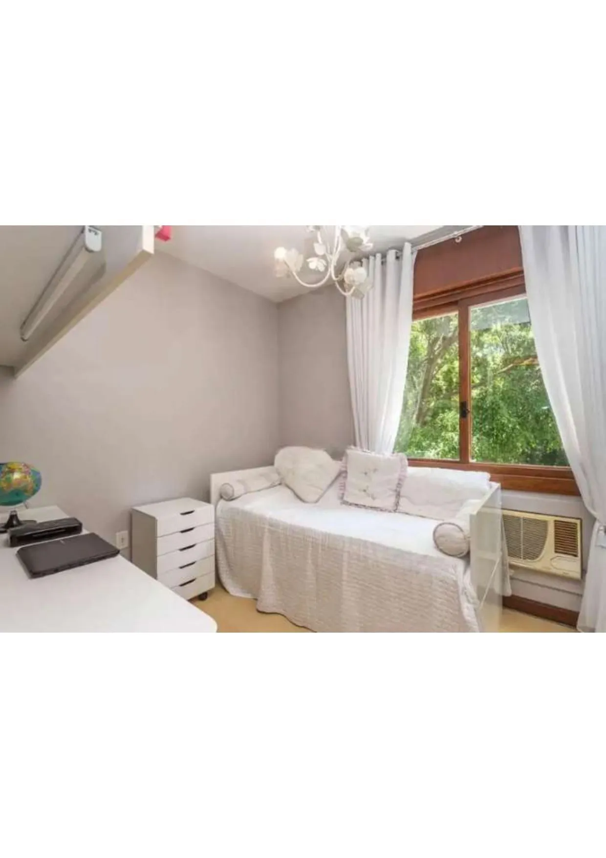 Imagem Apartamento a venda Semi mobiliado 3 dormitórios bairro Rio Branco.