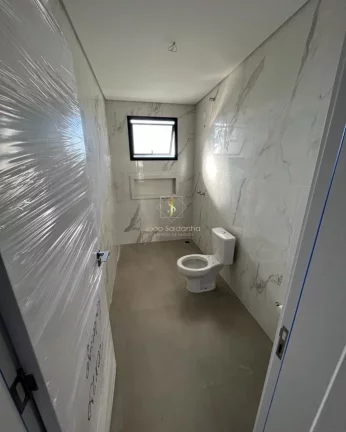 Imagem Sobrado para venda em Guaratuba, Balneário Brejatuba. Ótima localização, venha conferir!