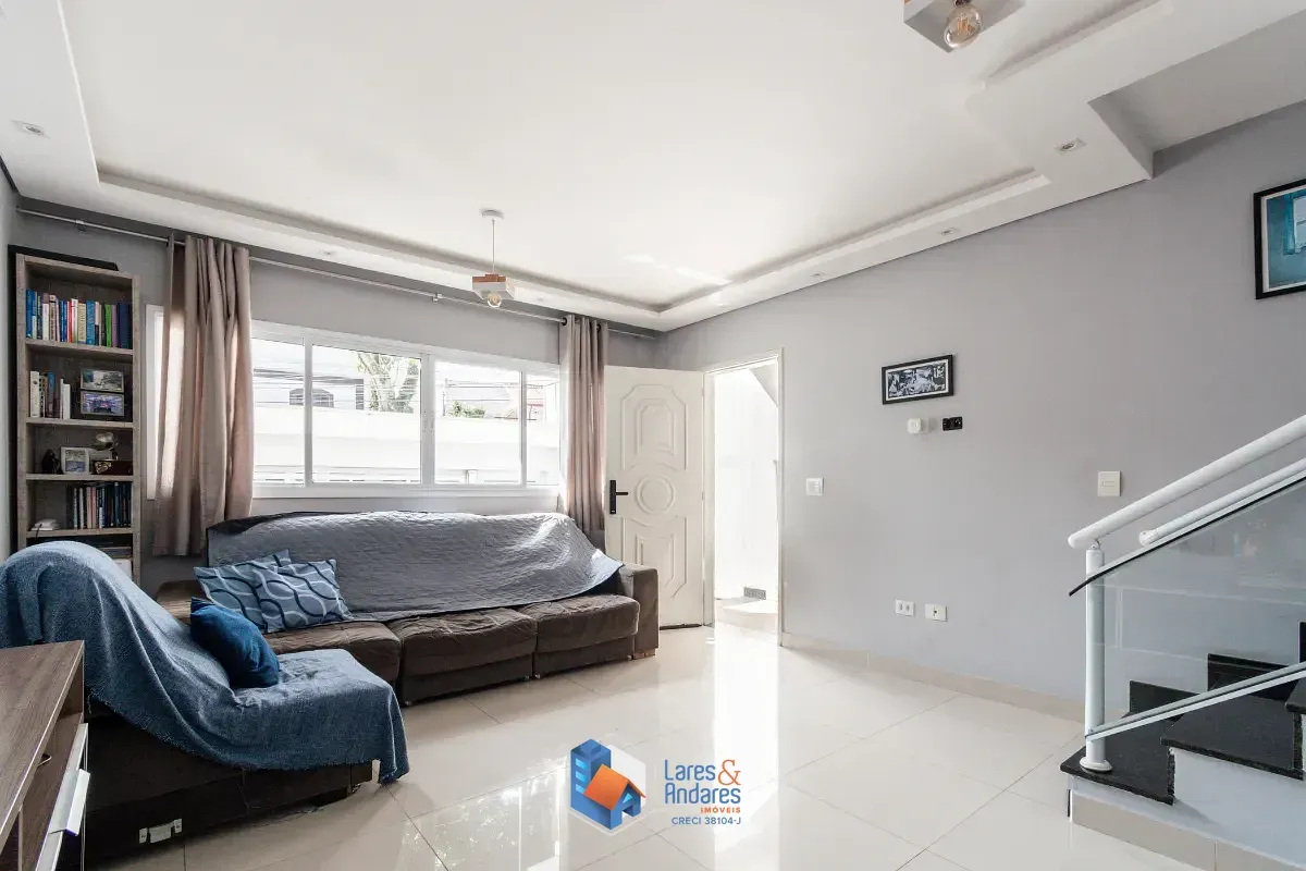 Imagem Casa para venda em Cambuci com 3 quartos, sendo 3 suítes, 187m²