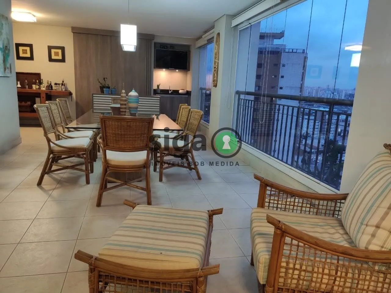 Imagem Apartamento com 3 Suítes, Varanda Gourmet e Elevador Privativo na Mooca.
