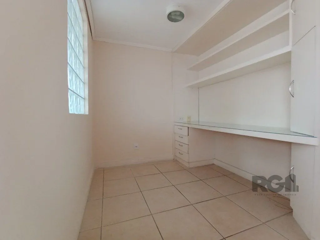 Imagem Duplex 2 dormitórios 1 vaga coberta em frente ao parque marinha do Brasil no Praia de Belas