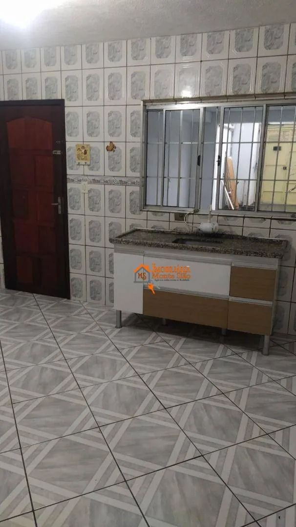 Imagem Sobrado com 5 dormitórios à venda, 275 m² por R$ 499.000,00 - Parque Maria Helena - Guarulhos/SP