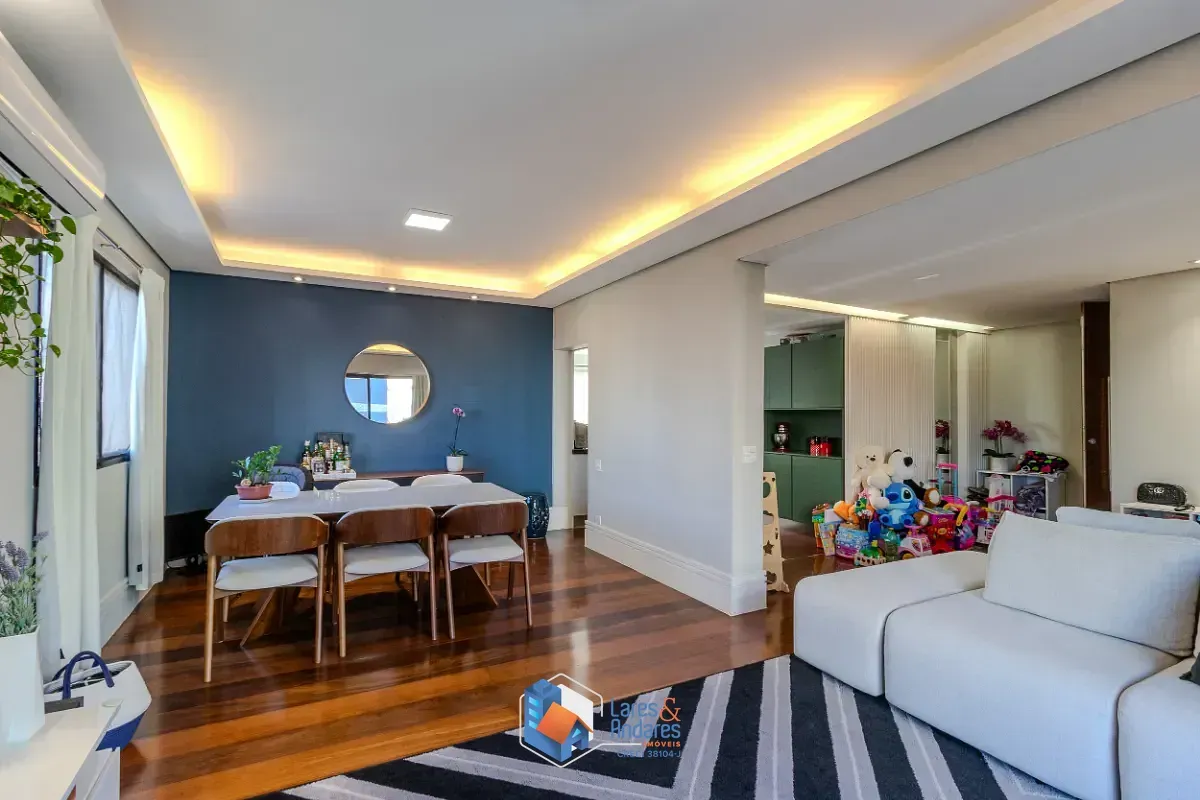 Imagem Apartamento para venda em Moema com 3 quartos, sendo 1 suíte, 134m²