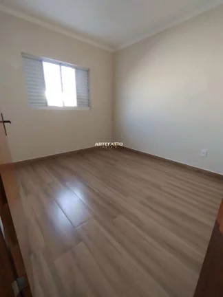 Imagem Casa à Venda no Bairro Quinta D’Oeste – Terreno Inteiro e Excelente Potencial