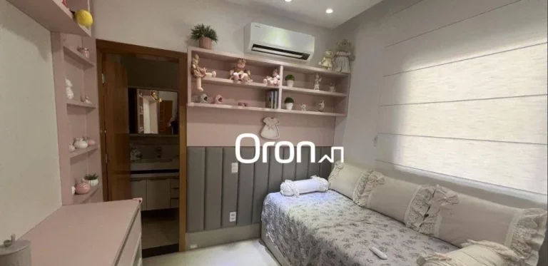 Imagem Casa à venda, 324 m² por R$ 2.999.999,00 - Condomínio do Lago - Goiânia/GO