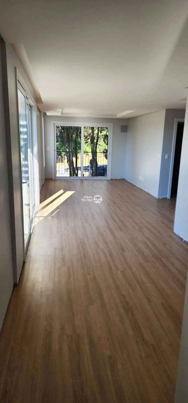 Imagem Vende-se apartamento em Gramado a 8 minutos da Rua Coberta