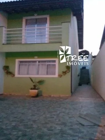 Imagem VENDA DE SOBRADO NO JARDIM JÓIA, EM ARUJÁ/SP, 250m² com 02 quartos, sacada, sala, cozinha, quintal espaçoso e garagem para 2 autos. CONSULTE-NOS.