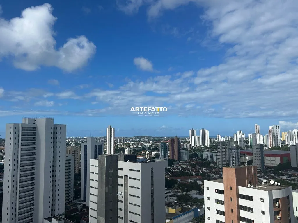 Foto do imóvel Apartamento à Venda em Casa Amarela, Recife - PE em Rua Guedes Pereira