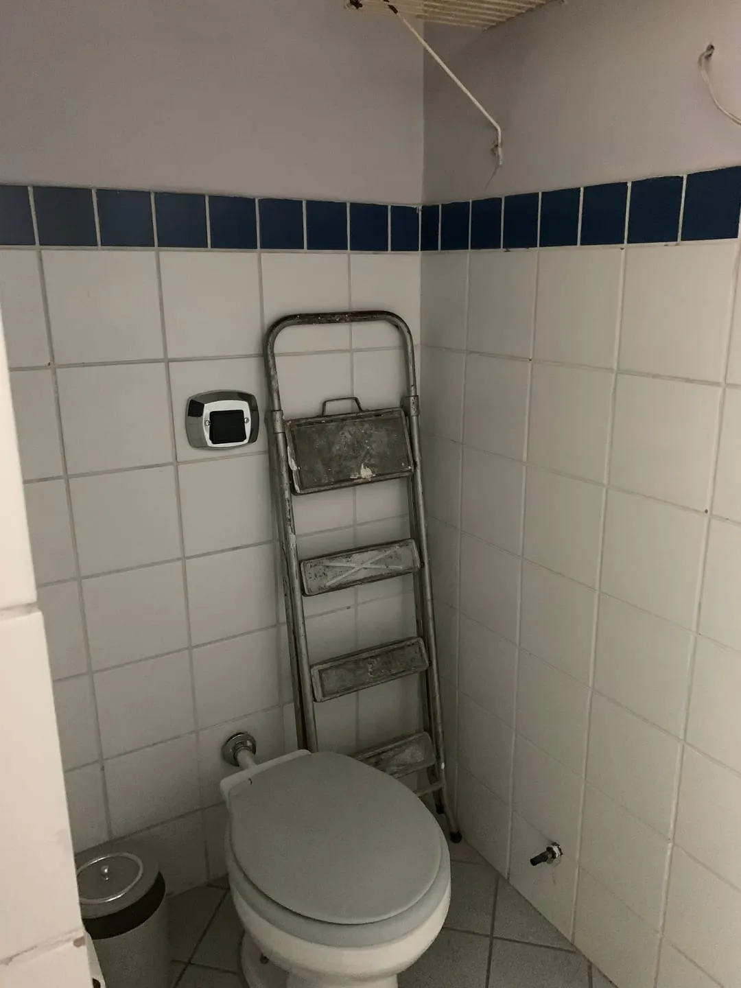 Imagem Comercial à venda 40M², Centro, Pindamonhangaba - SP | condominio antonio cozzi