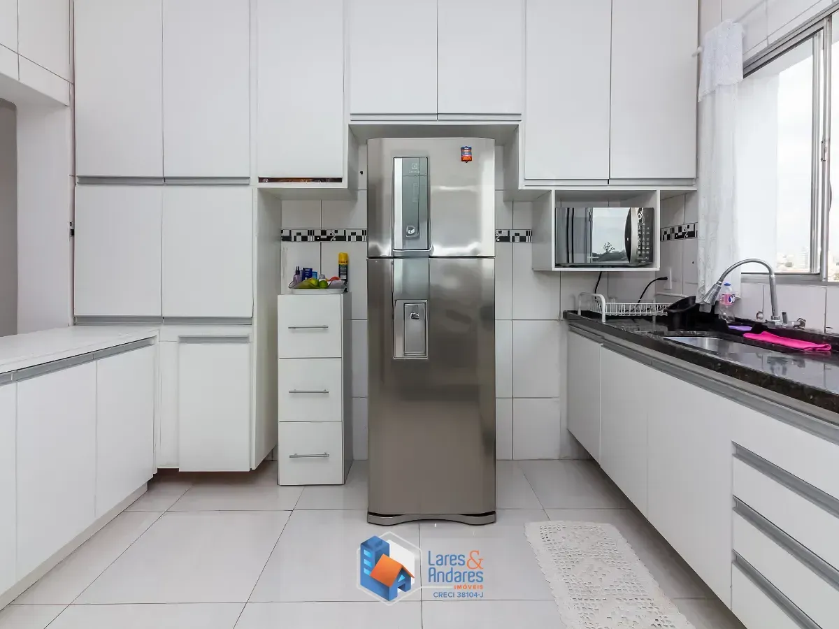 Imagem Casa para venda em Jardim São José (Zona Norte) com 4 quartos, sendo 1 suíte, 160m²