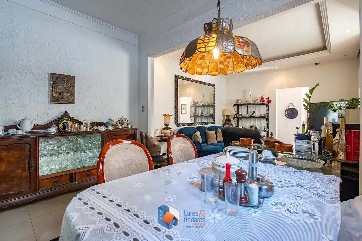 Imagem Sobrado para venda em Vila Congonhas com 4 quartos, 398m²