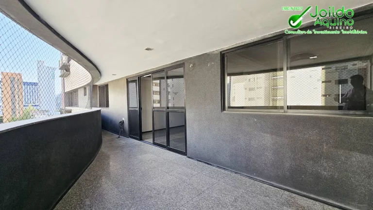 Imagem 3 Suítes com Closet e Hidro, Varandão – Meireles - 3 quadras da beira-mar.