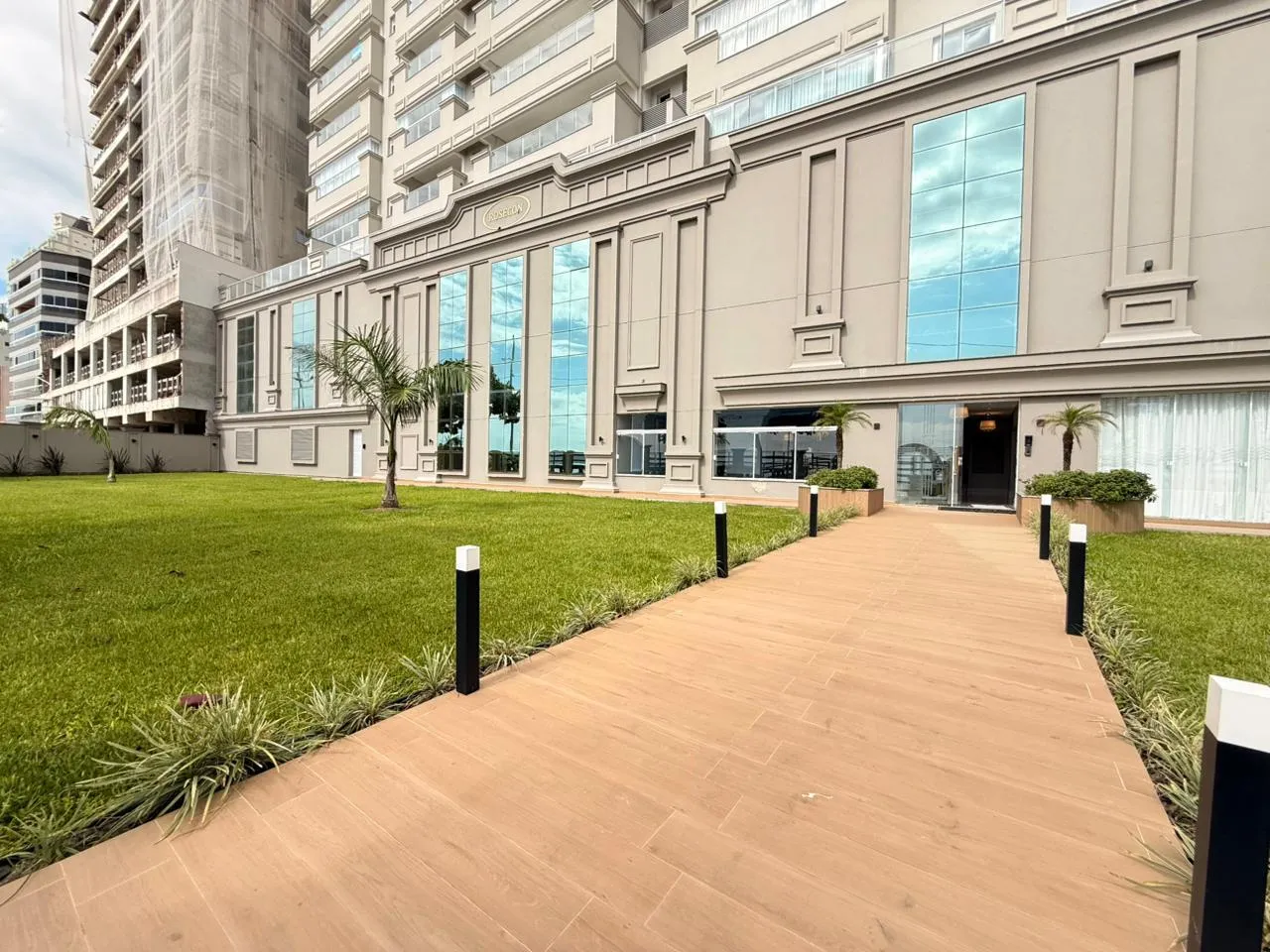 Imagem Apartamento com vista para o mar à venda com 292m2 por R$ 9.500.000,00