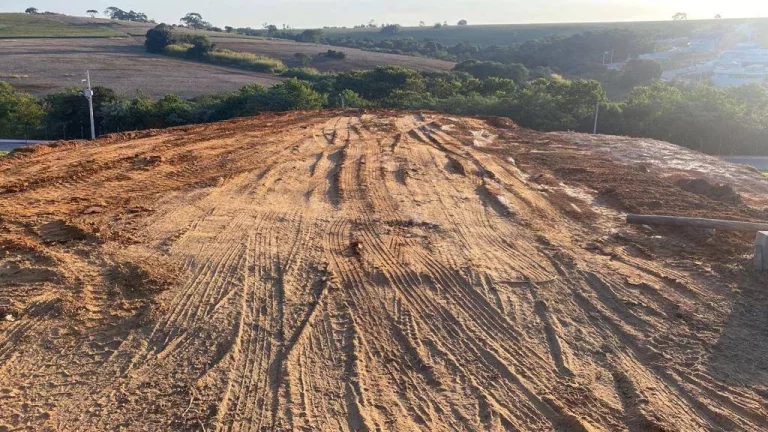 Imagem TERRENO RESIDENCIAL CONDOMÍNIO HELENA MARIA R$220.000,00