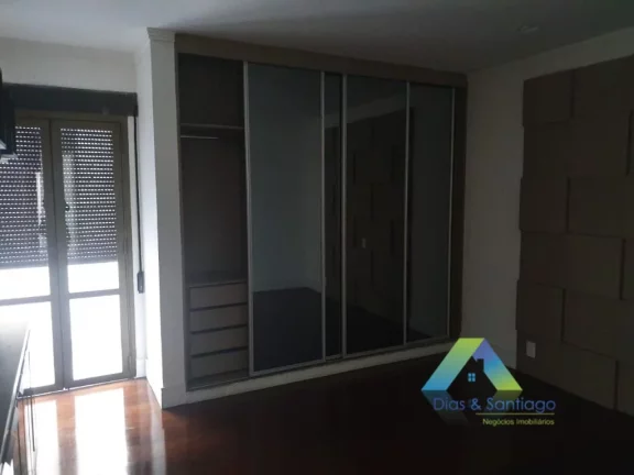Imagem Apartamento com 4 Quartos e 5 banheiros , 228 m²