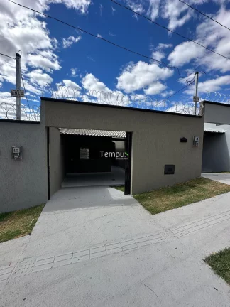 Imagem Oportunidade! Casa 3 Quartos com Suíte no Residencial Buriti – Senador Canedo/GO