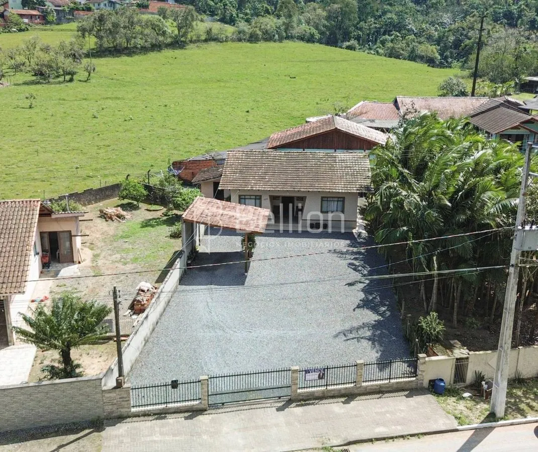 Imagem Casa com 4 quartos no Ribeirão das Pedras em Indaial