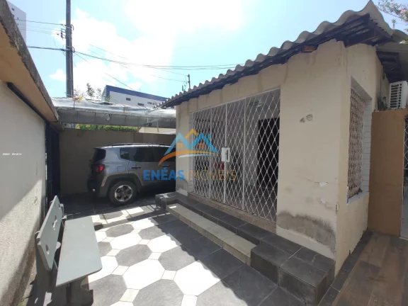 Imagem Casa para Venda em Recife, Prado, 5 dormitórios, 3 banheiros, 1 vaga
