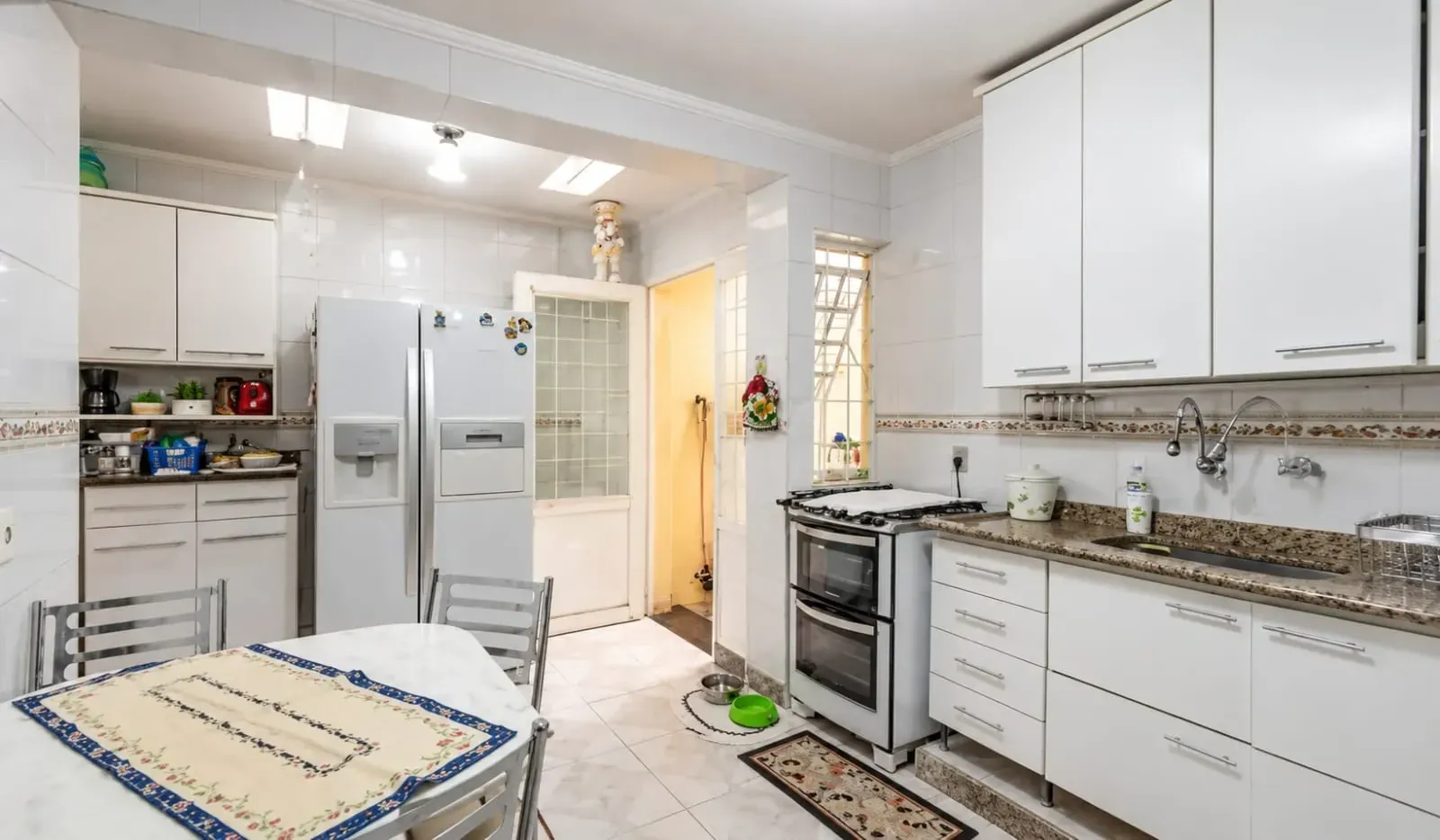 Imagem Casa com 4 Quartos à Venda, 150 m² em Parque Continental - São Paulo