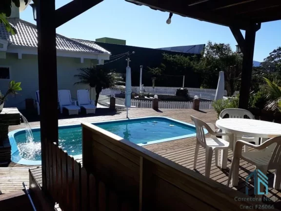 Imagem Sítio/Chácara a venda porteira fechada, estuda parcelamento direto, Praia de Fora em Palhoça SC