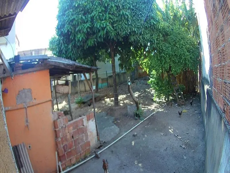 Imagem Carapina, Excelente imóvel e com localização privilegiada, área total 510,40 m², próximo a antiga Rinha de galo de carapina, exatamente na Rua Constante Nery. Terreno possui uma excelente area nos fundos propício para depósitos de material de construção,