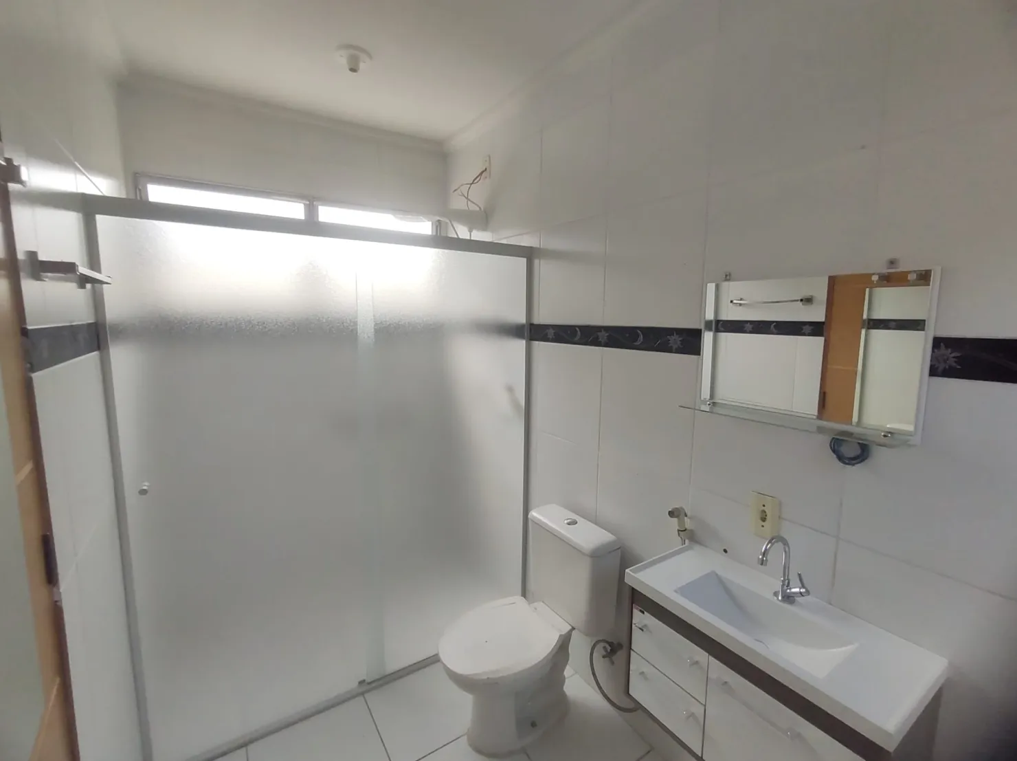 Imagem Casa à venda 3 Quartos, 1 Suite, 2 Vagas, 225M², Nossa Senhora do Perpétuo Socorro, Pindamonhangaba - SP