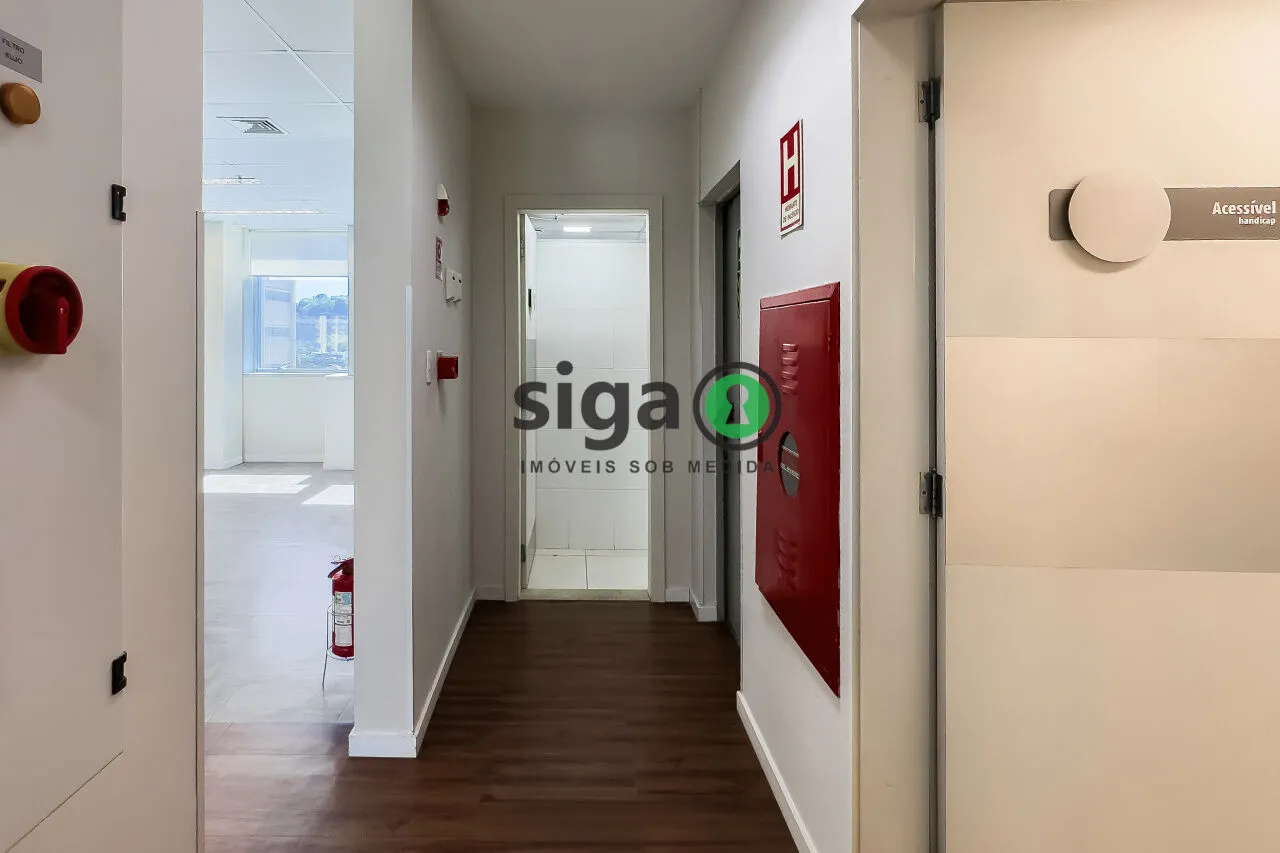 Imagem Sala Comercial e 6 banheiros para Locação, 457 m² por 25.000