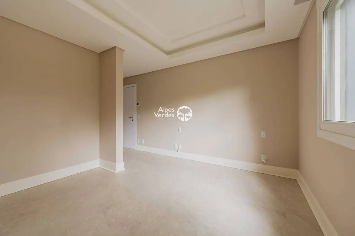 Imagem Vende-se Apartamento em Gramado, Vila Jardim, com 3 quartos