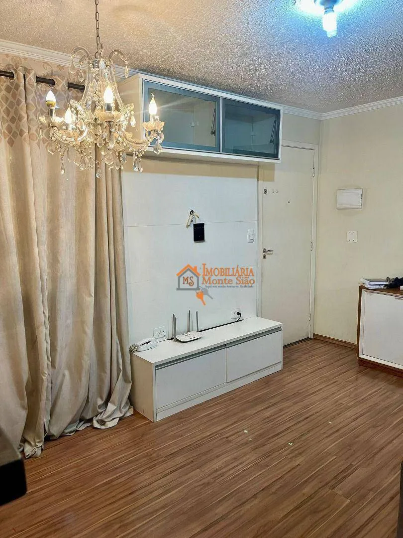 Imagem Apartamento com 2 dormitórios à venda, 41 m² por R$ 260.000,00 - Água Chata - Guarulhos/SP