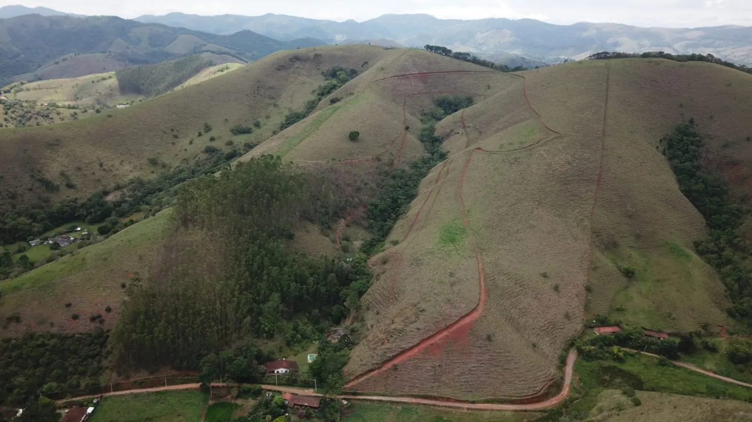 Imagem Chácara à venda 2 Quartos, 9 Vagas, 11000M², Zona Rural, Monteiro Lobato - SP