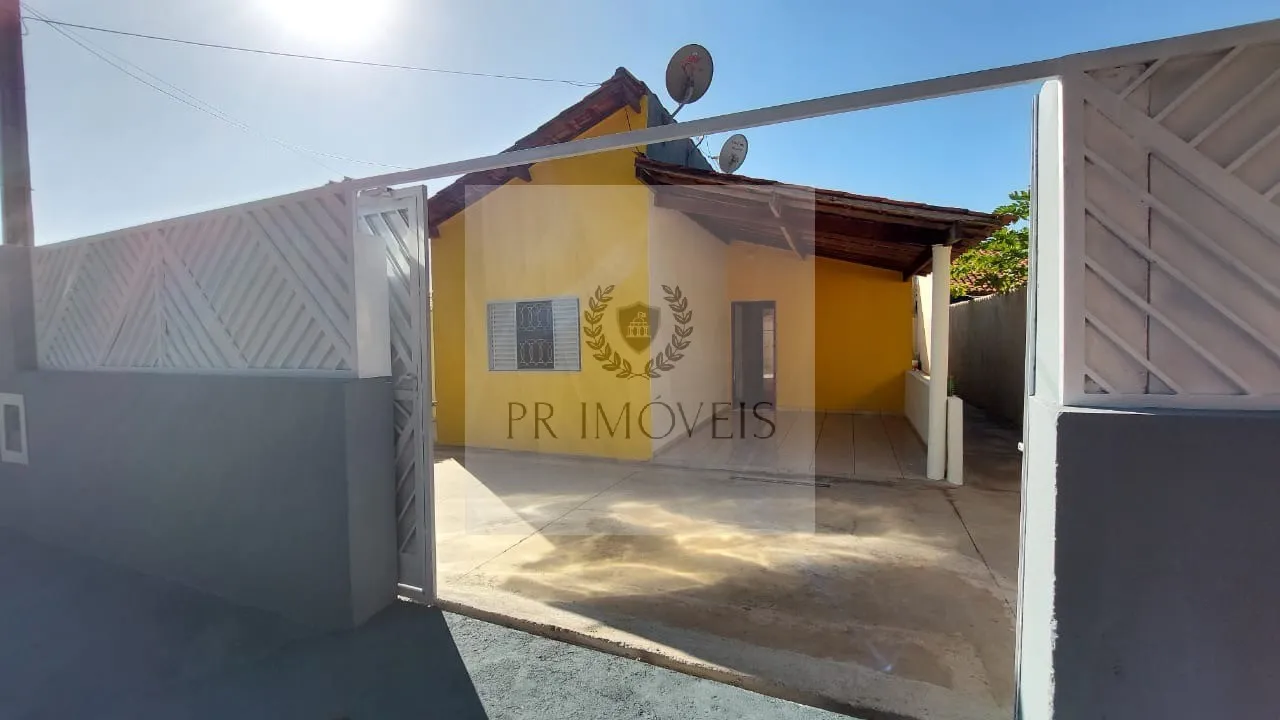 Foto do imóvel Casa à venda em Araraquara-SP, Jardim Esplanada: 2 quartos, 1 sala, 1 banheiro, 2 vagas de garagem, 81,07 m².