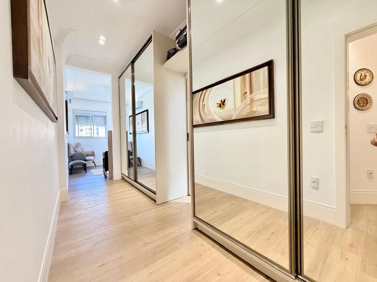 Imagem Apartamento à venda com 170m2 por R$ 4.500.000,00
