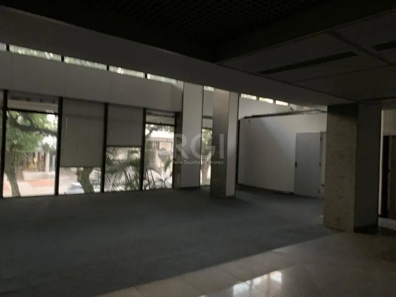 Imagem Loja para Locação/Aluguel - 500m², 0 dormitórios, 3 vagas - Moinhos De Vento