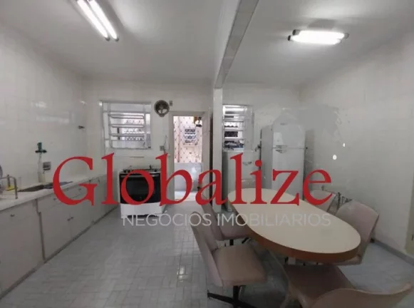 Imagem Apartamento térreo à venda com 128m², 3 quartos, 2 banheiros e 1 vaga por R$639.000,00 no Gonzaga em Santos