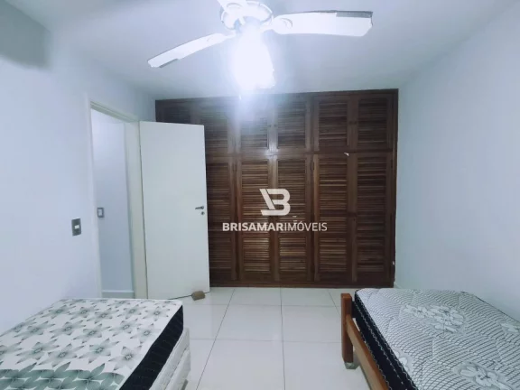 Imagem PITANGUEIRAS- UMA QUADRA DA PRAIA , LOCALIZAÇÃO ESPETACULAR , GARAGEM NO PRÉDIO.