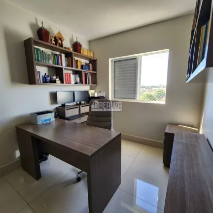 Imagem Encantador apartamento de 3 dormitórios no bairro Santa Maria, Uberaba