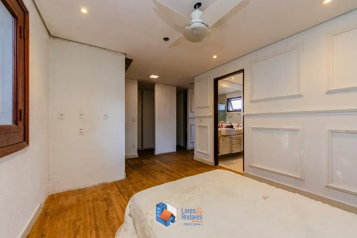 Imagem Casa em condomínio para venda e locação em Tremembé com 4 quartos, sendo 4 suítes, 557m²