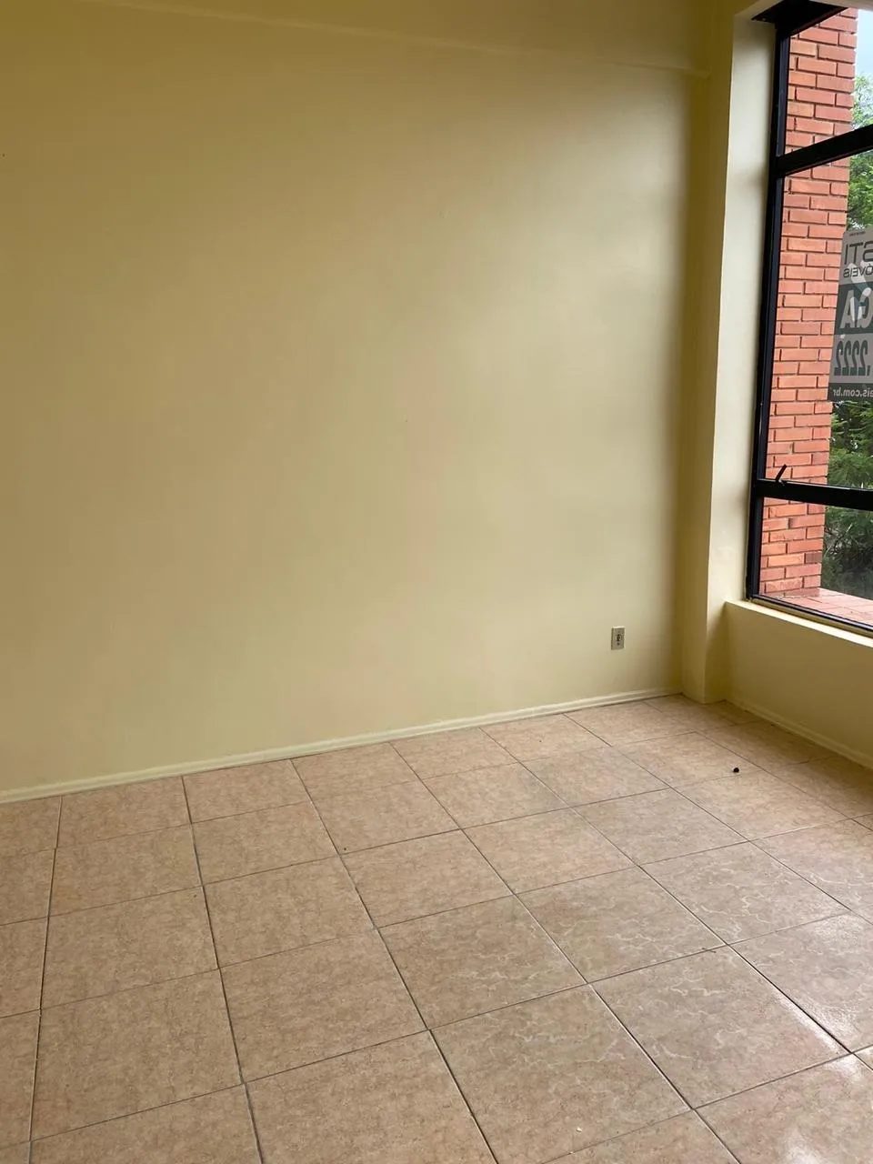 Imagem Sala comercial de 24m² com vaga de garagem coberta - excelente oportunidade!

Espaço funcional e b...