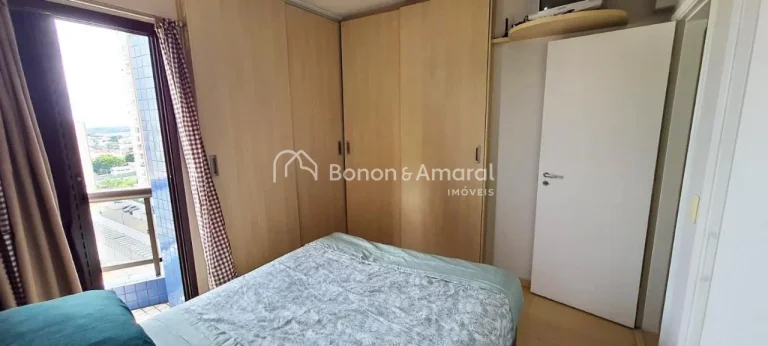 Imagem Localizado em uma das regiões mais desejadas da cidade, este apartamento está cercado por ampla re...